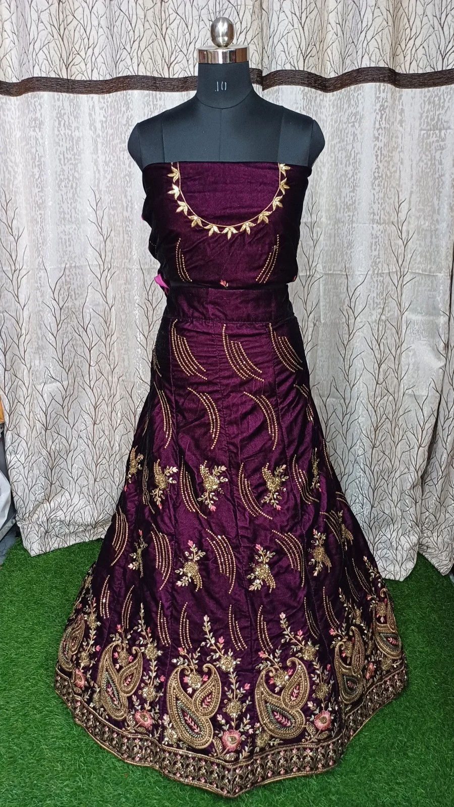 Elegant Blue Silk Saree with Zari Work